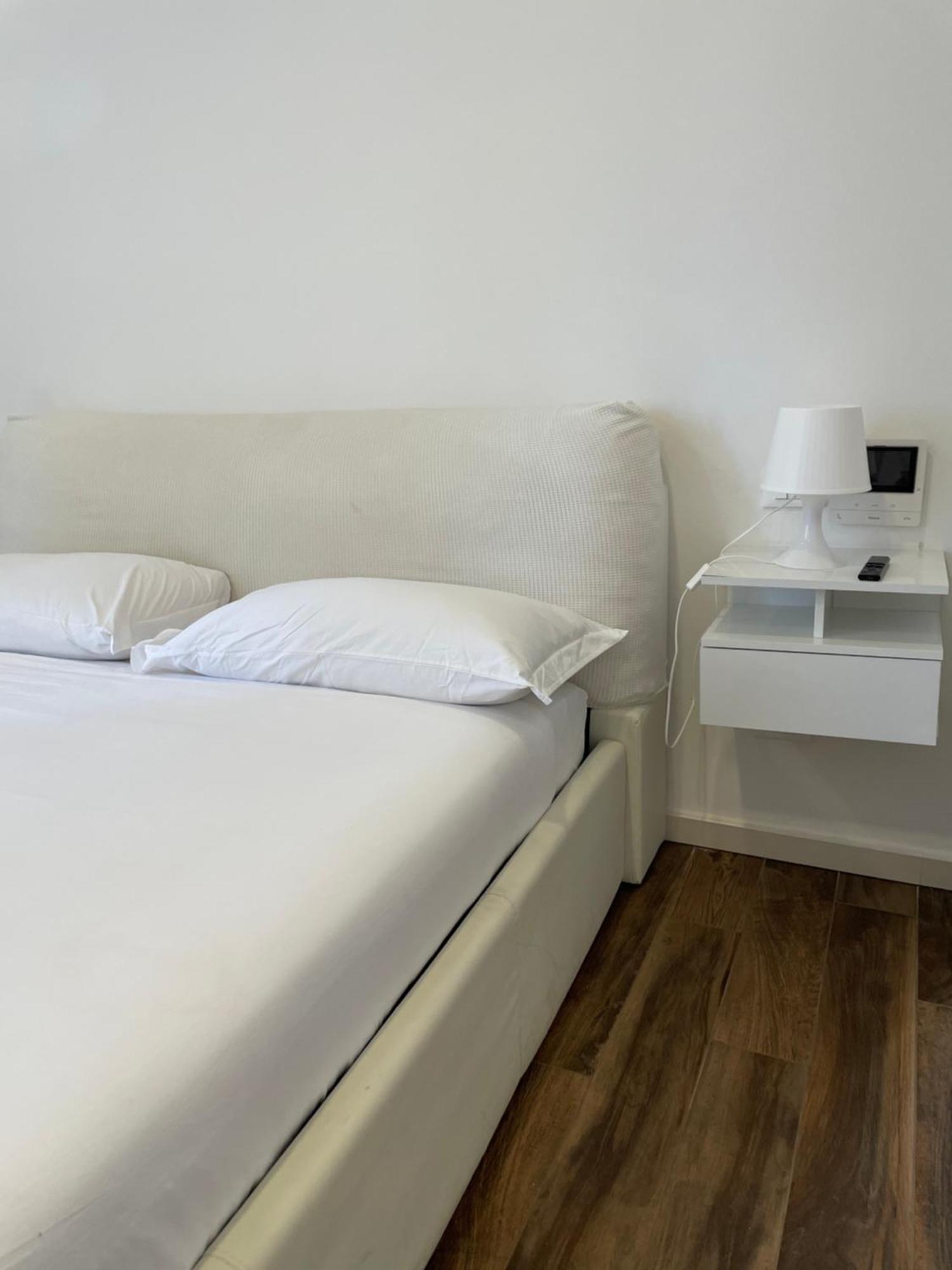 Luxury 3 Al Duomo Di Parma Apartamento Exterior foto